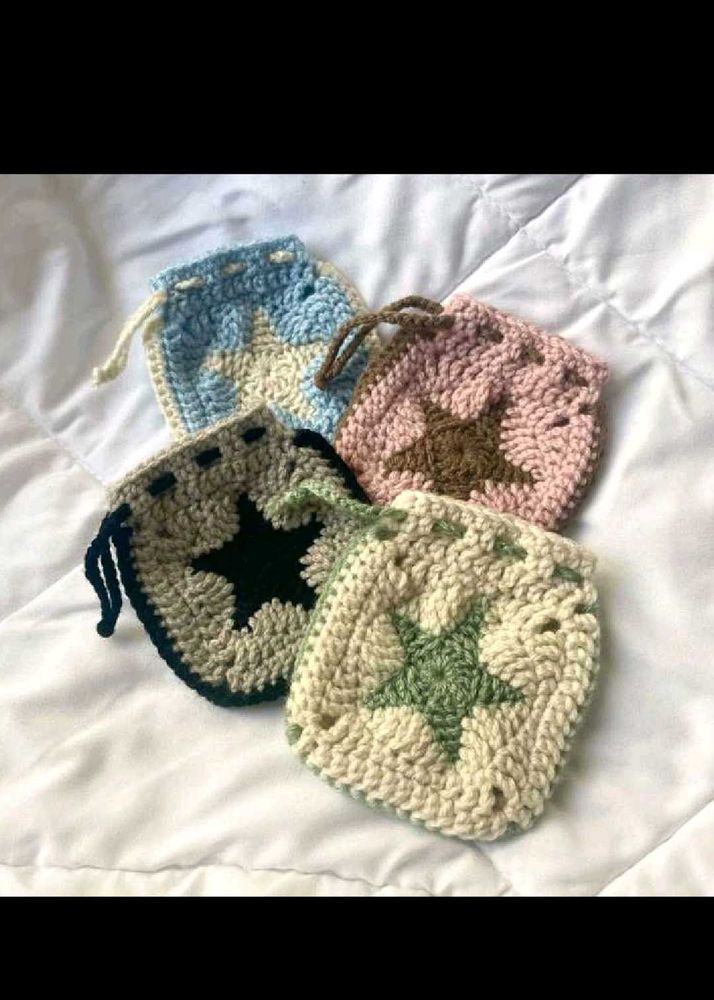 Crocheted Star Pouches - one piece