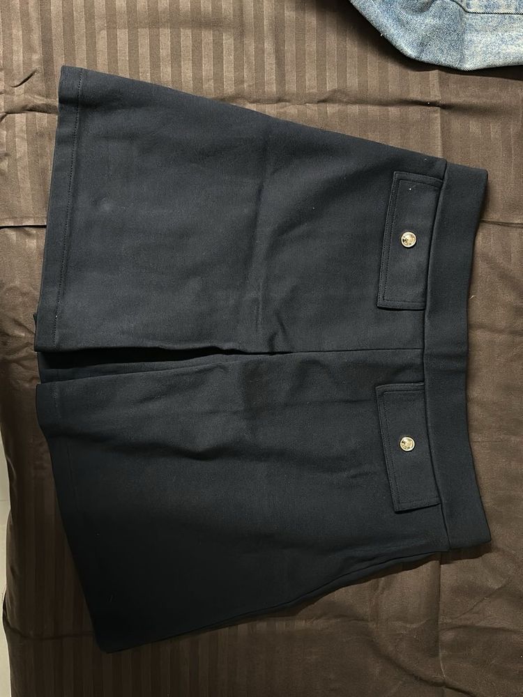 H&amp;m Navy Mini Skort