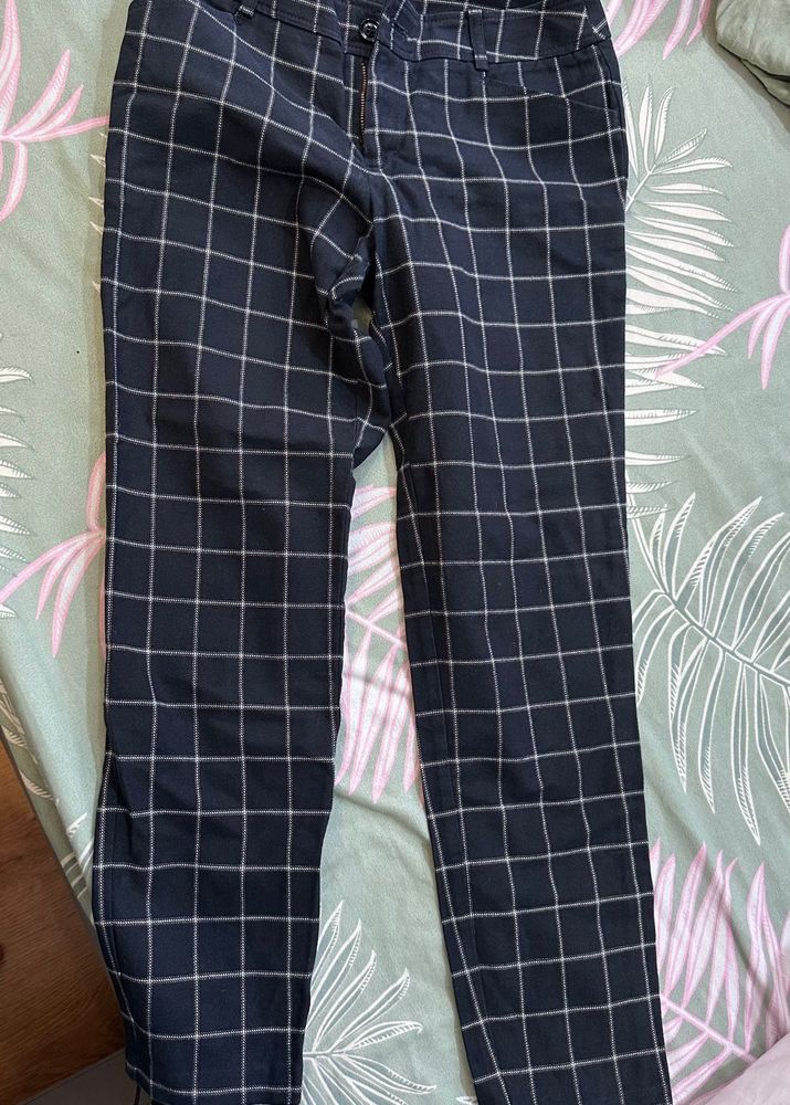 Classic Plaid Slim Fit Pants