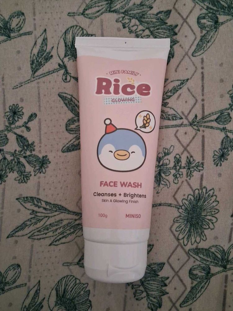 Mini Family Rice Glowing Face Wash