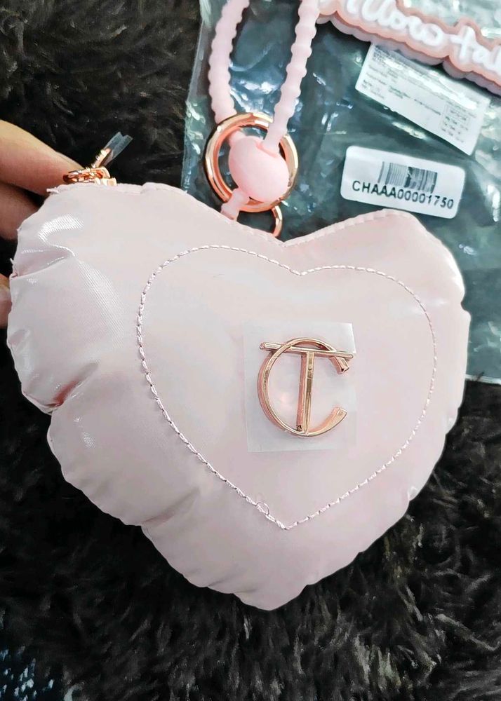 Charlotte tilbury Cute Heart Shaped key chain