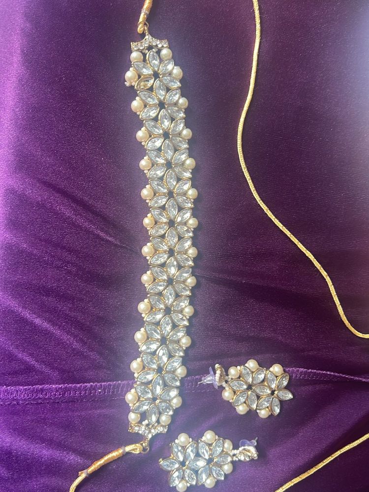 Elegant Rhinestone &amp; Pearl Choker Set
