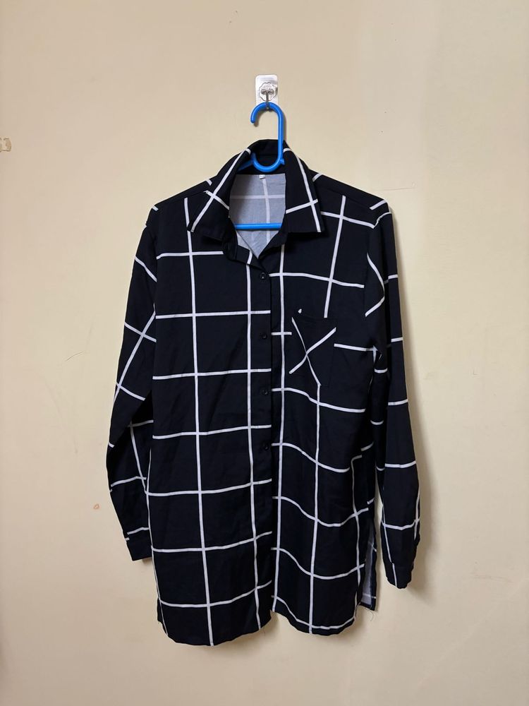 Black &amp; White Plaid Button-Up Shirt