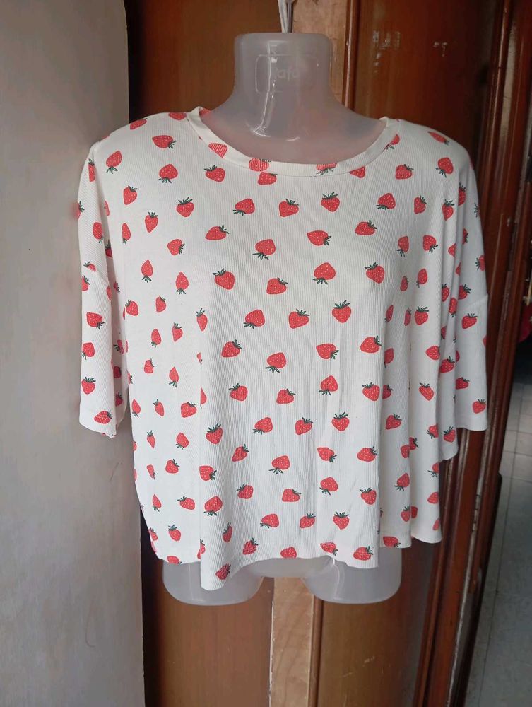 Cute Strawberry Print Top
