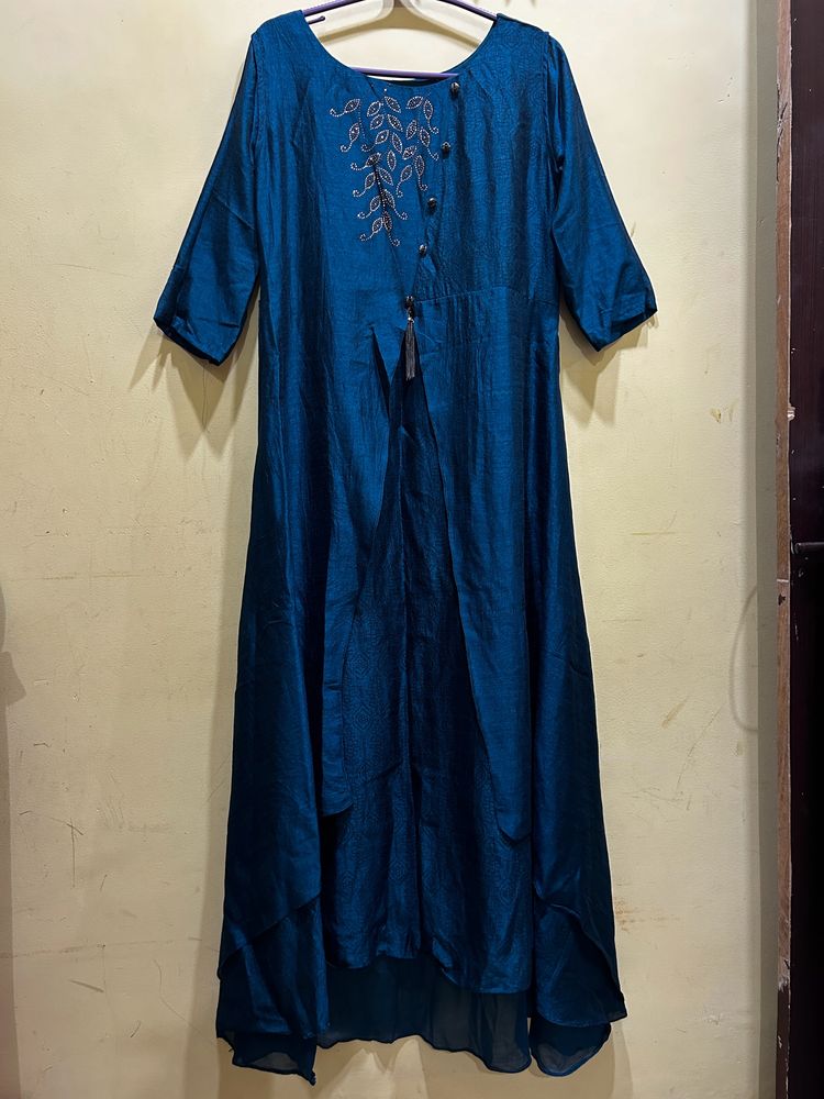 Neeru’s Blue Embellished Flared Kurta