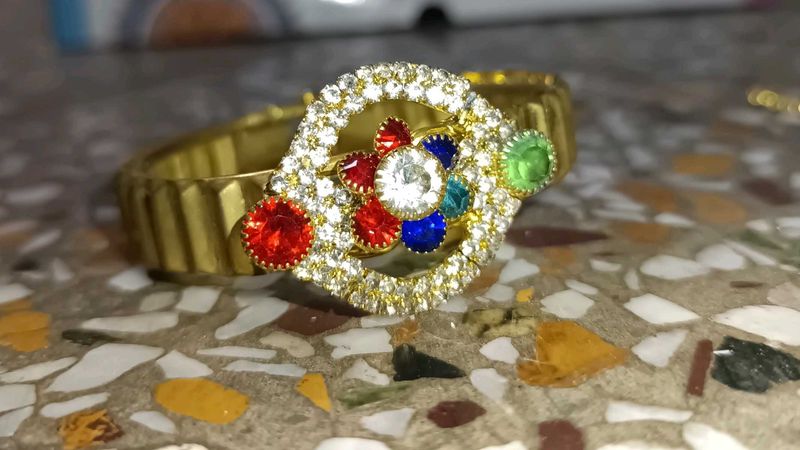 Gold-Tone Multicolour Stone Bracelet ✨