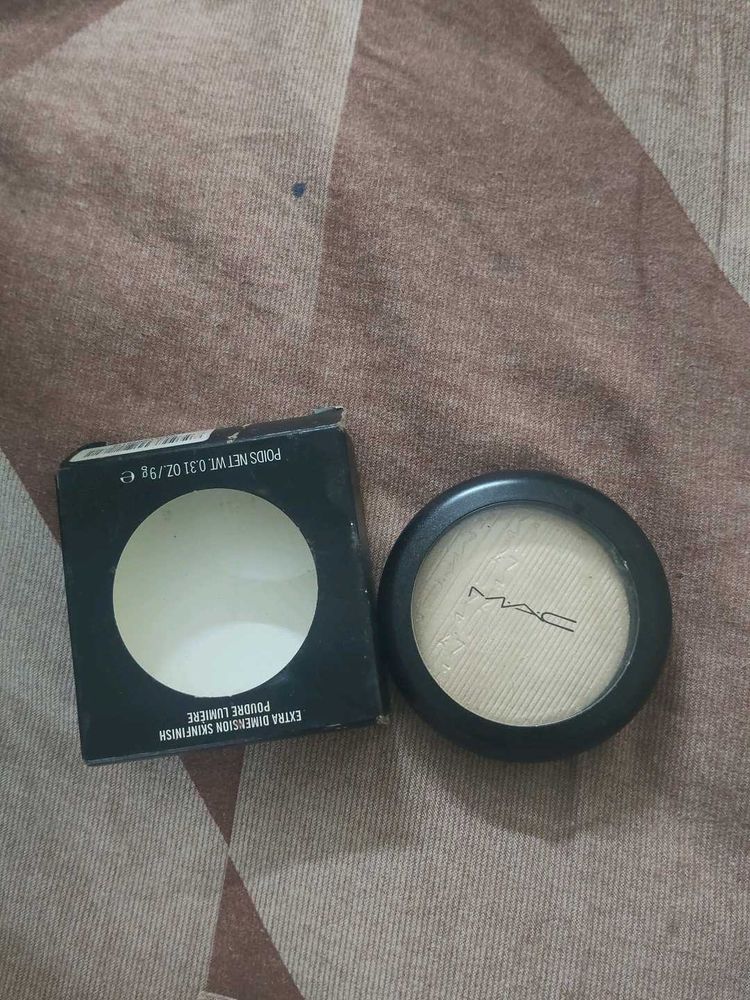 MAC Highlighter Extra Dimension Skinfinish