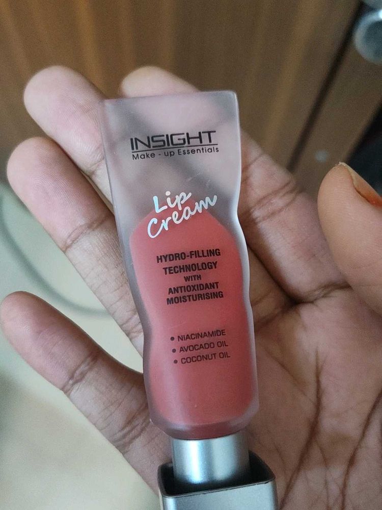 Insight Lip Cream - Hydrating &amp; Moisturizing