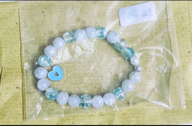 🩵 Heart of the Frozen Ocean 🌊 Bracelet