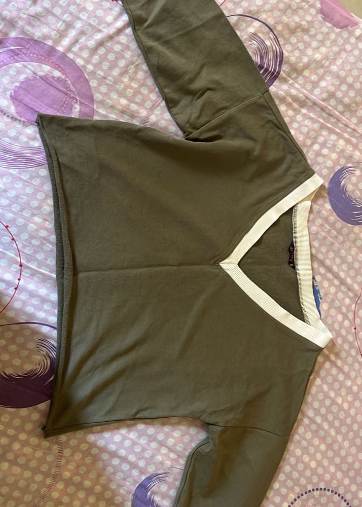 Olive Green V-Neck Long Sleeve Top