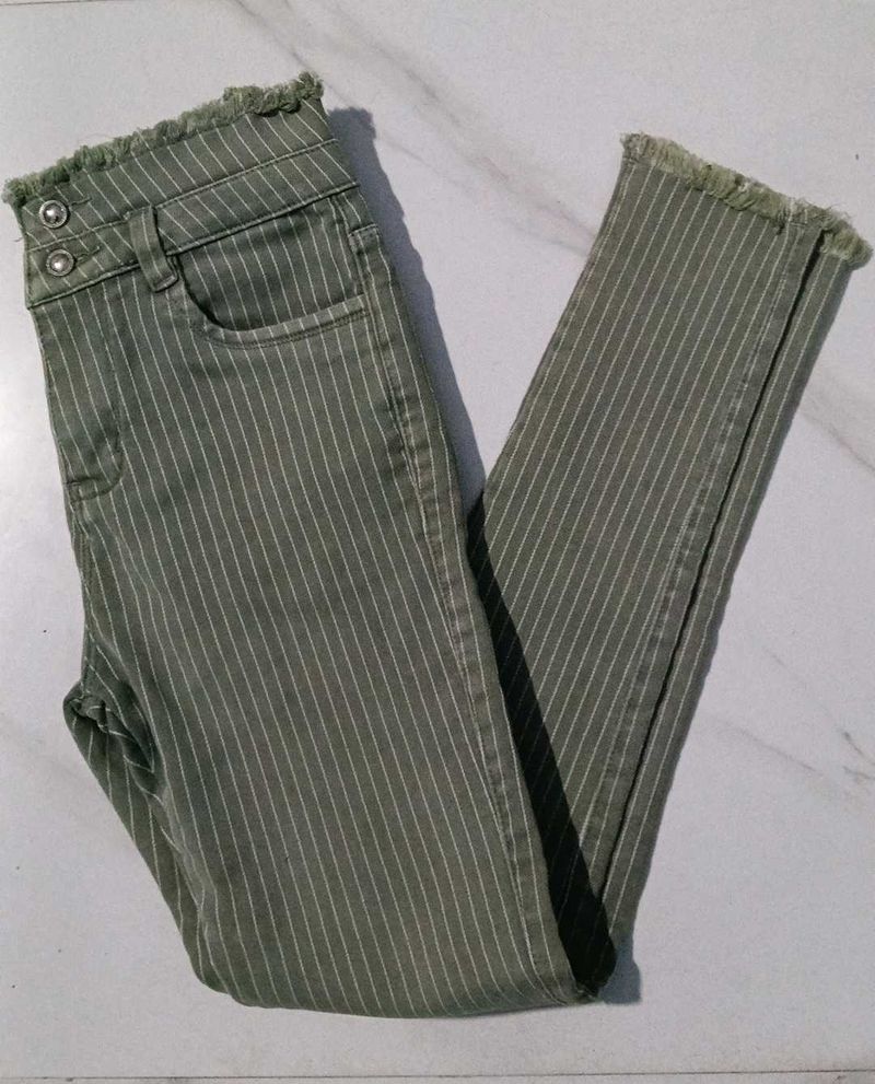 OLIVE JEANS