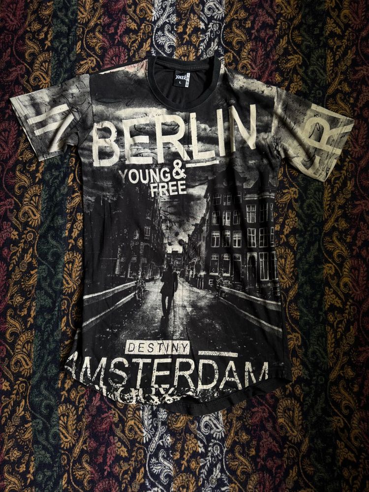 Graphic Print T-Shirt