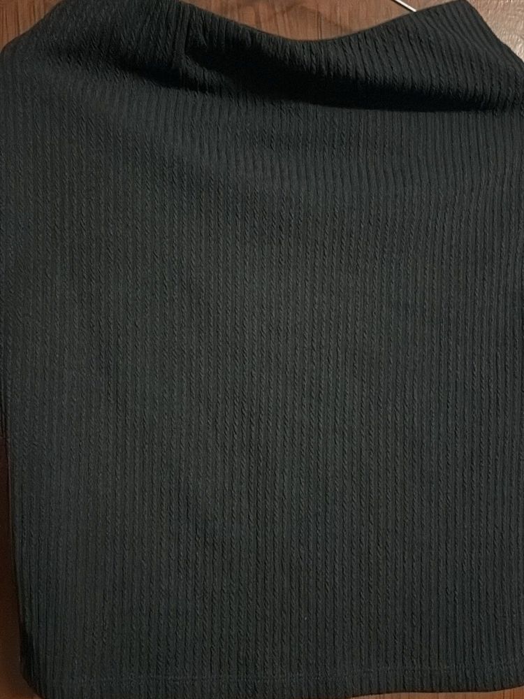 Ribbed Knit Mini Skirt