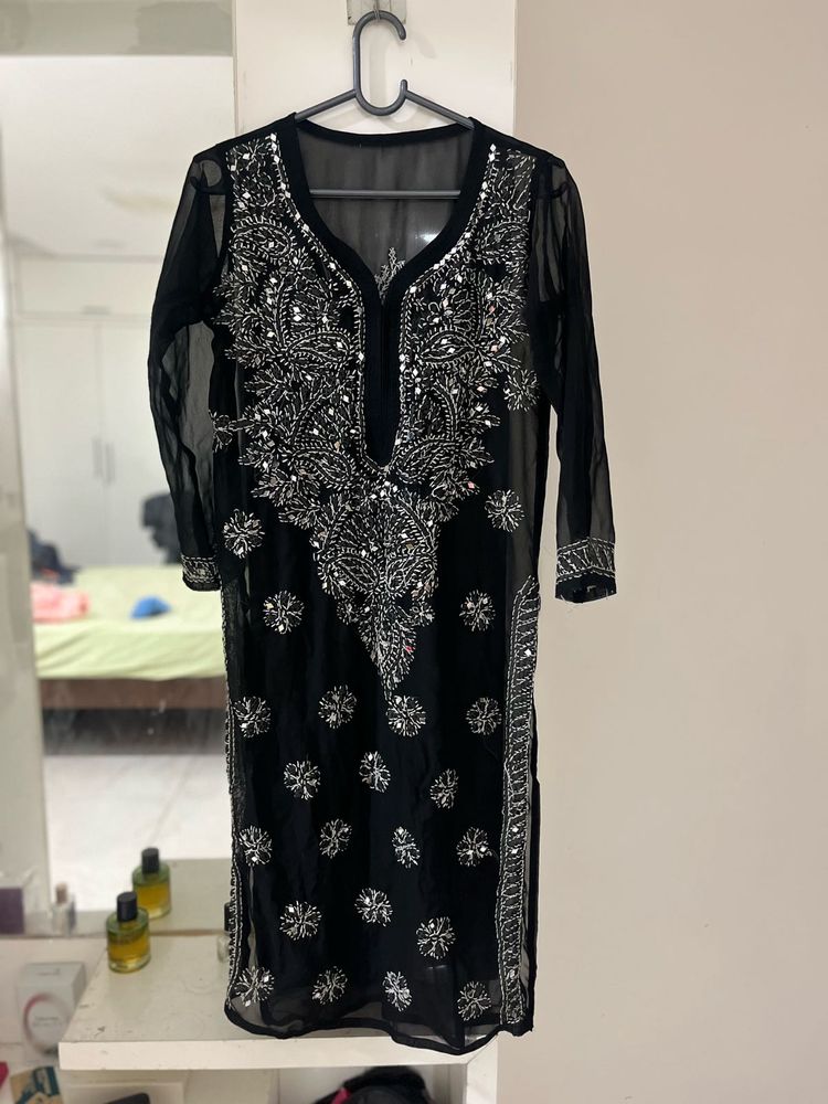 Black Embroidered Kurta