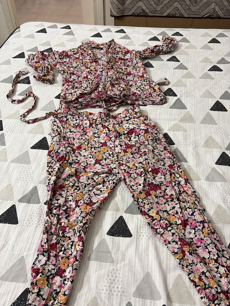 Floral Printed Kurta Set