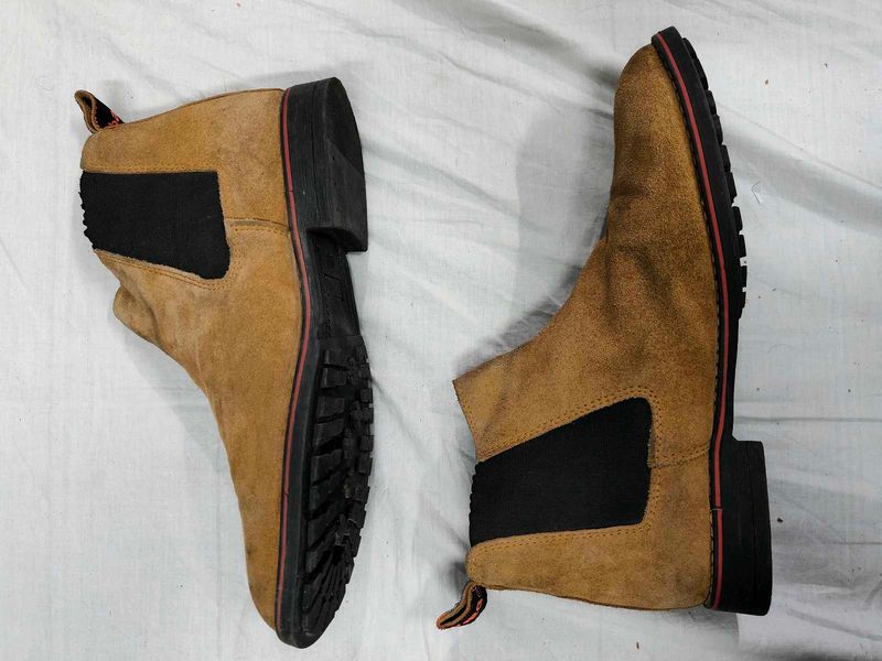 Tan Suede Chelsea Boots