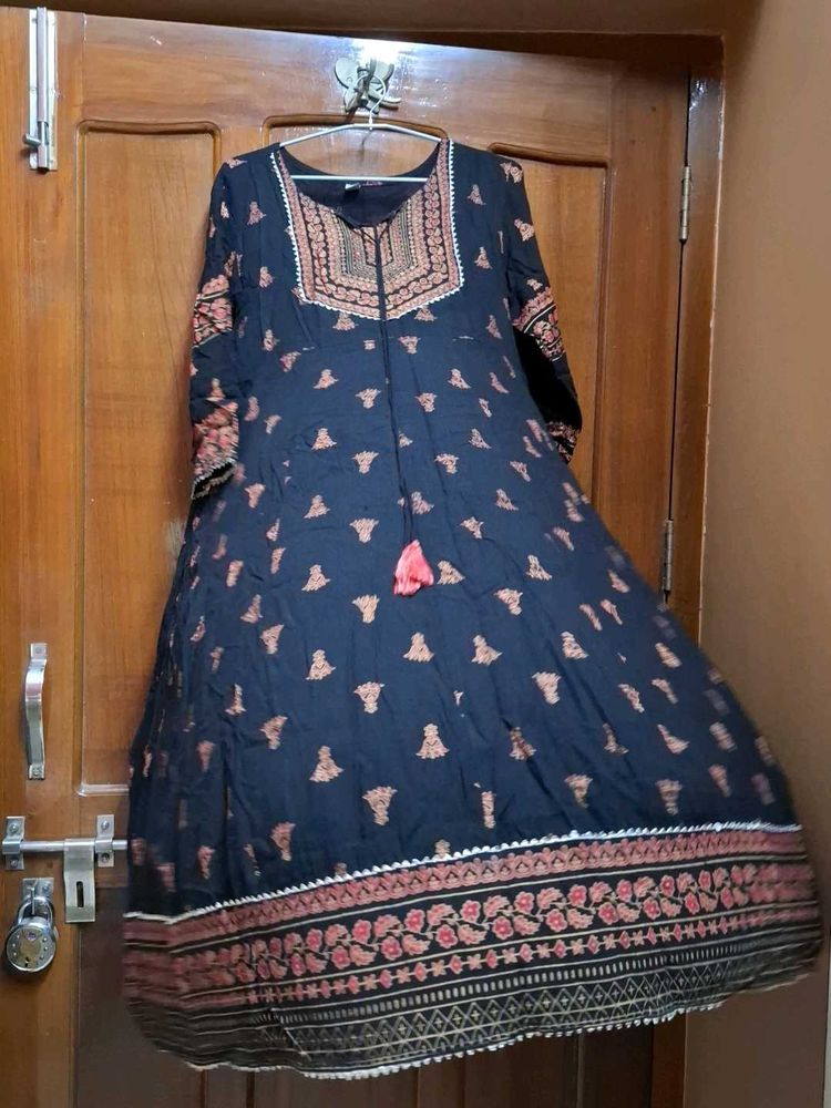 Navy Blue Printed Kurta set.with dupatta