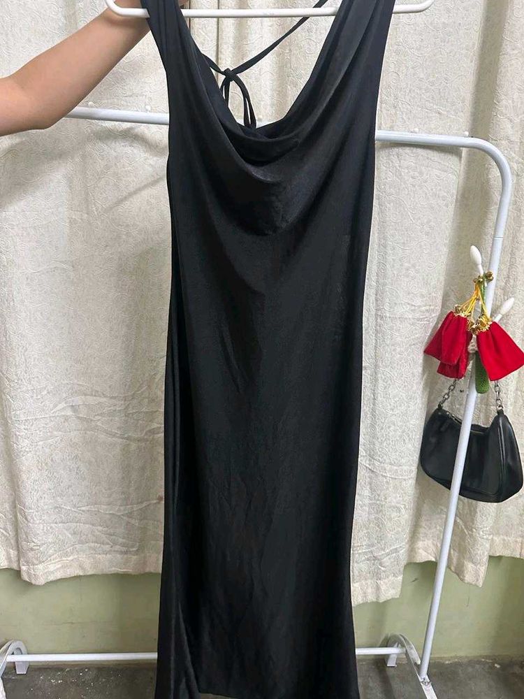 Sleek Black Cowl Neck Maxi Dress