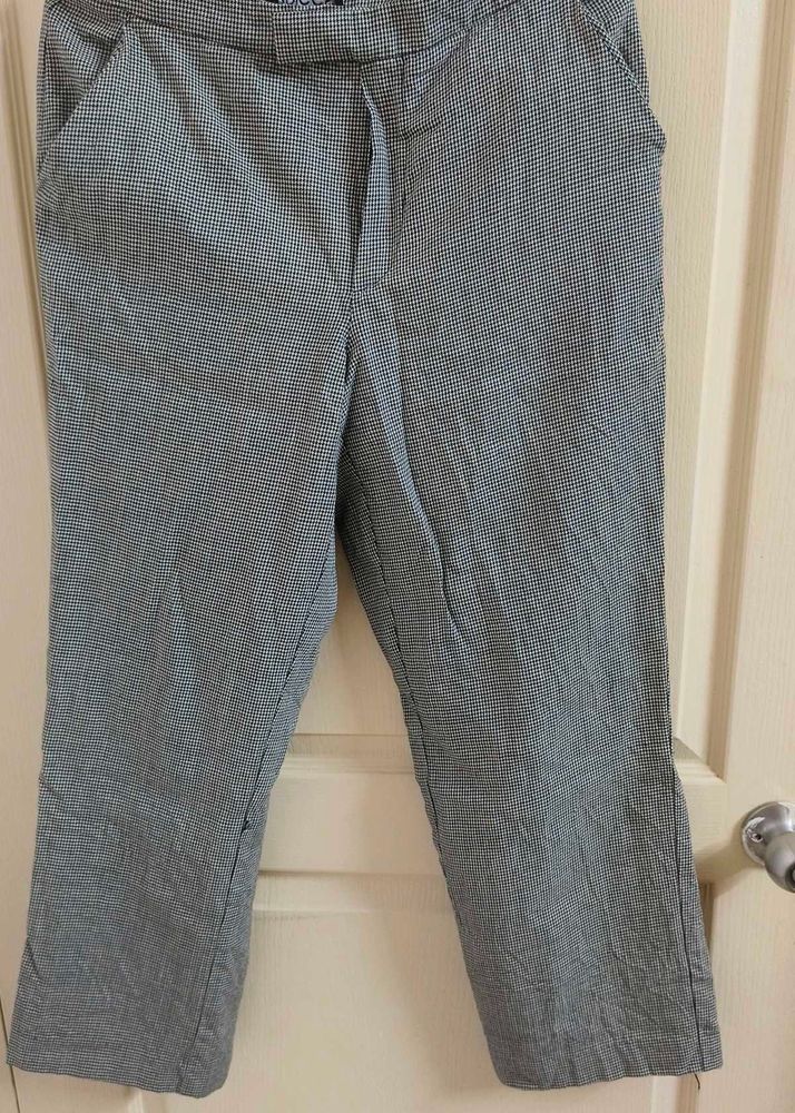 Chic Houndstooth Pants