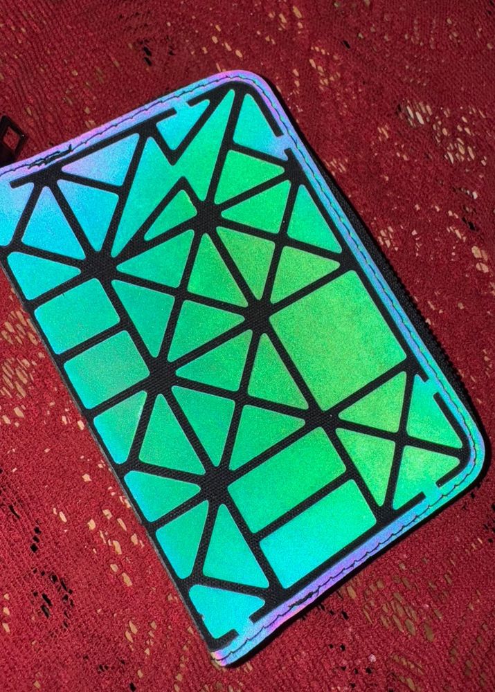 Holographic Wallet