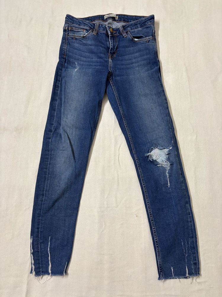 Zara Basic Blue Ripped Denim Jeans