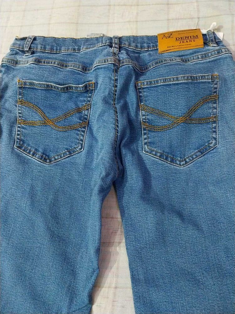 New jeans with tag