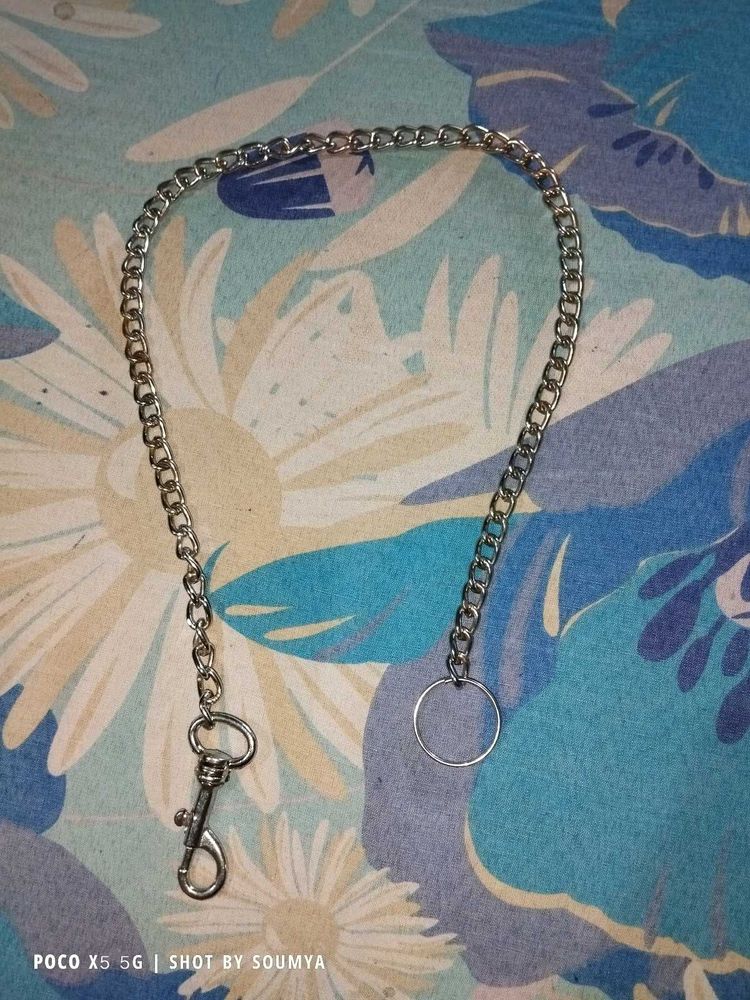 long key ring in total new (Free Delivery)