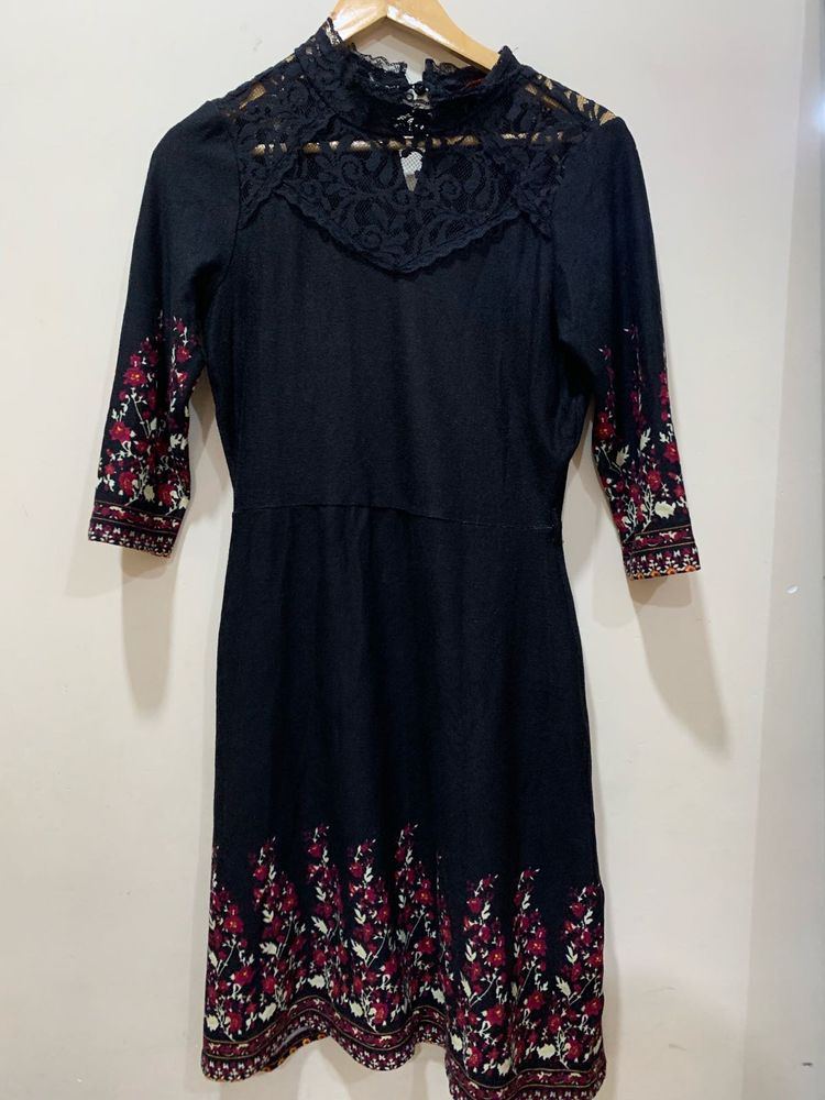 Black Floral Lace Neckline Dress