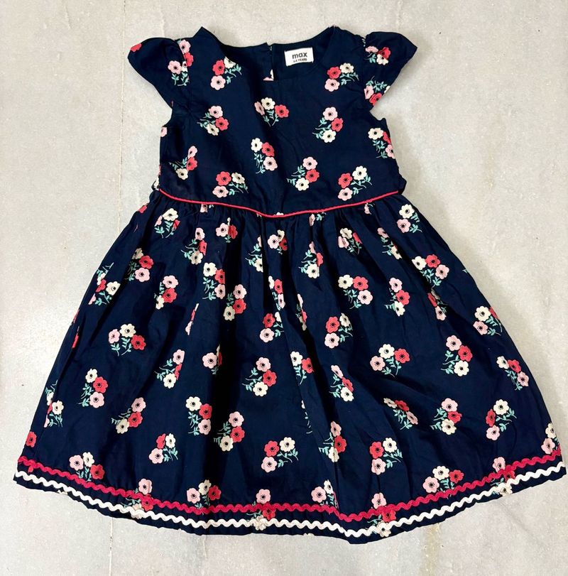 Adorable Floral Print Dress