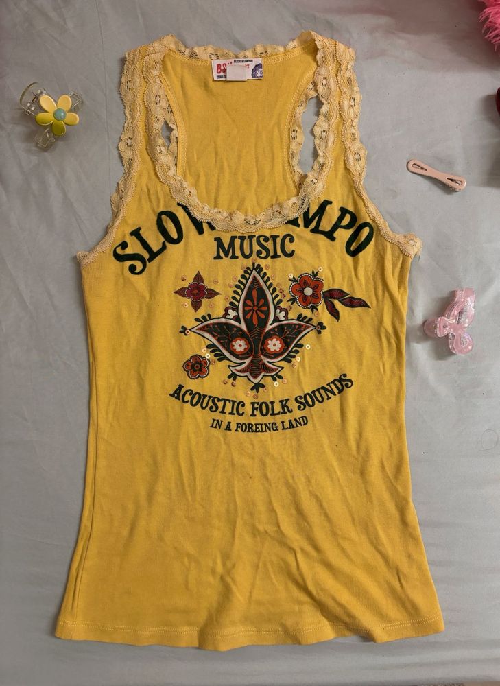 yellow boho y2k tank top with lace