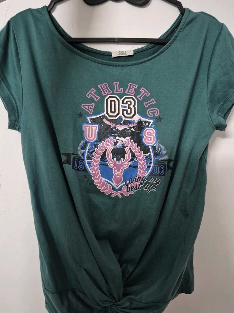 Green Graphic Print T-Shirt