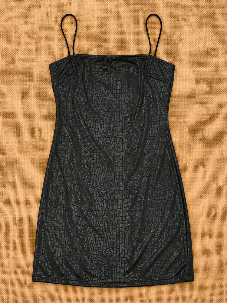 SHEIN Black Faux Leather Finish Polyester Croc-Tex