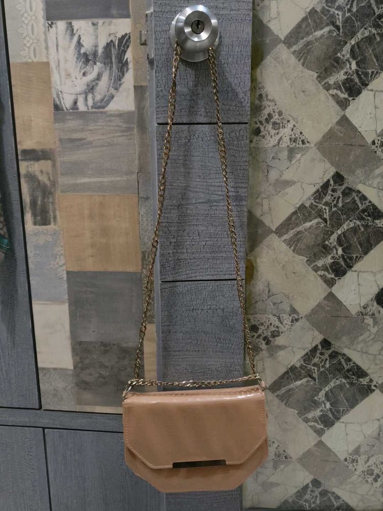 Chic Chain adjustable sling Bag