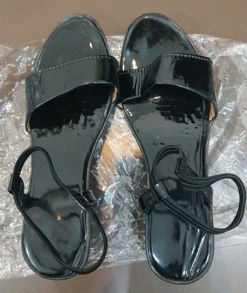 Sleek Black Strappy Sandals
