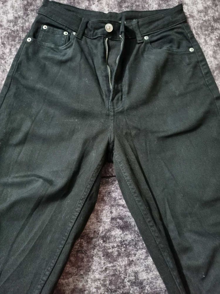 H&amp;m Divided Black Mom Jeans
