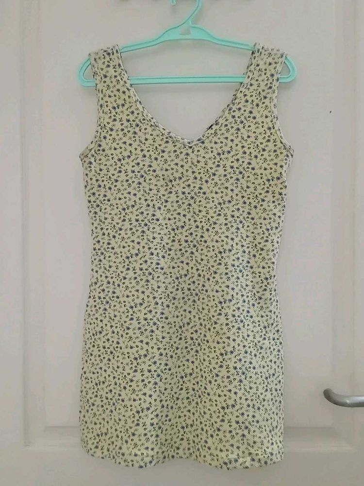 Butter Yellow Floral Mini Dress 💐