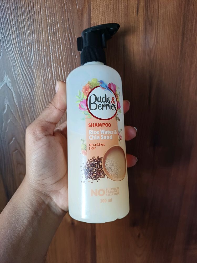Buds&amp; Berries Rice Water And Chia Seeds Shampoo