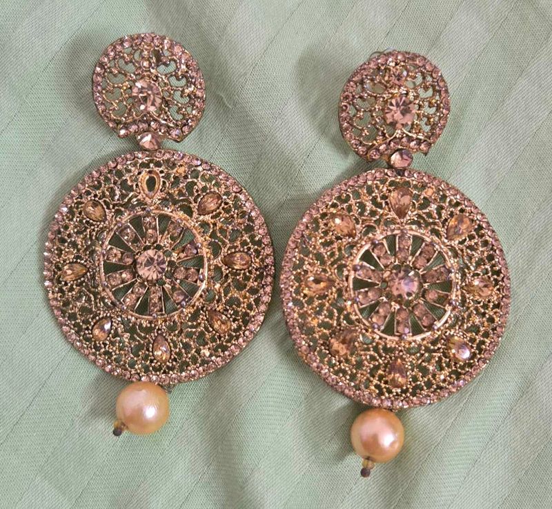 Elegant Ethnic Earrings with Pearls