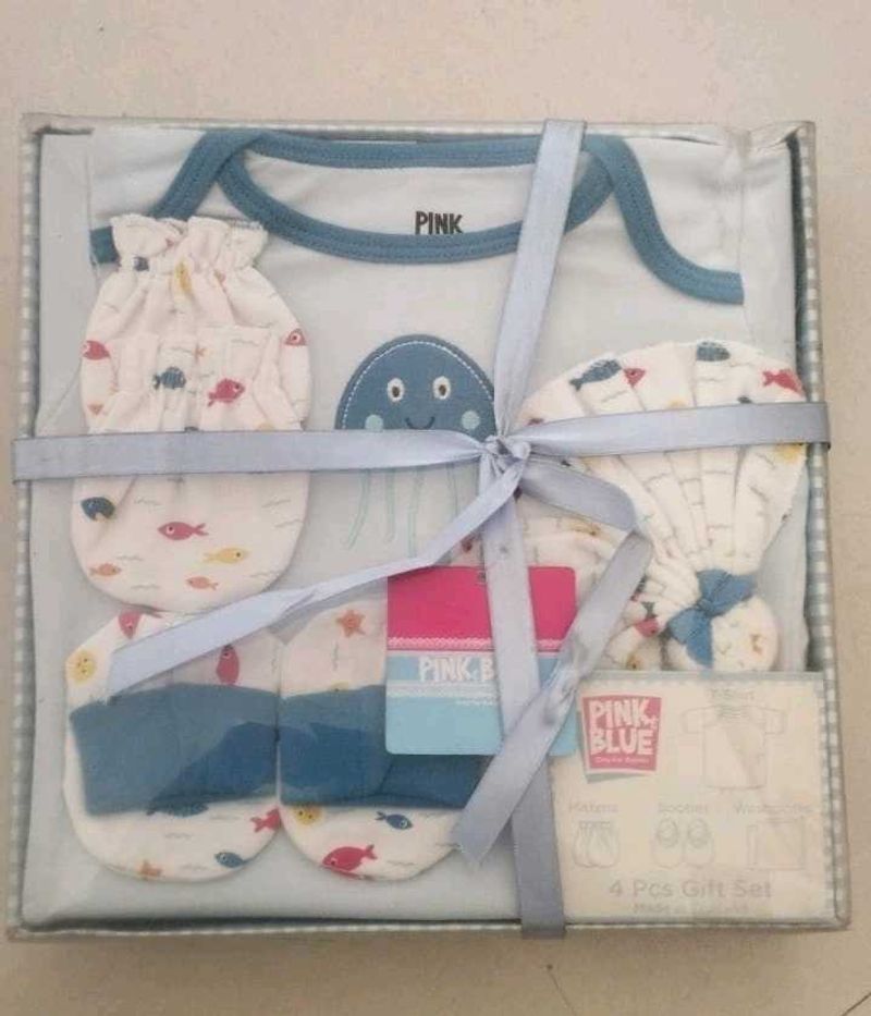 New Born Baby Gift Set
