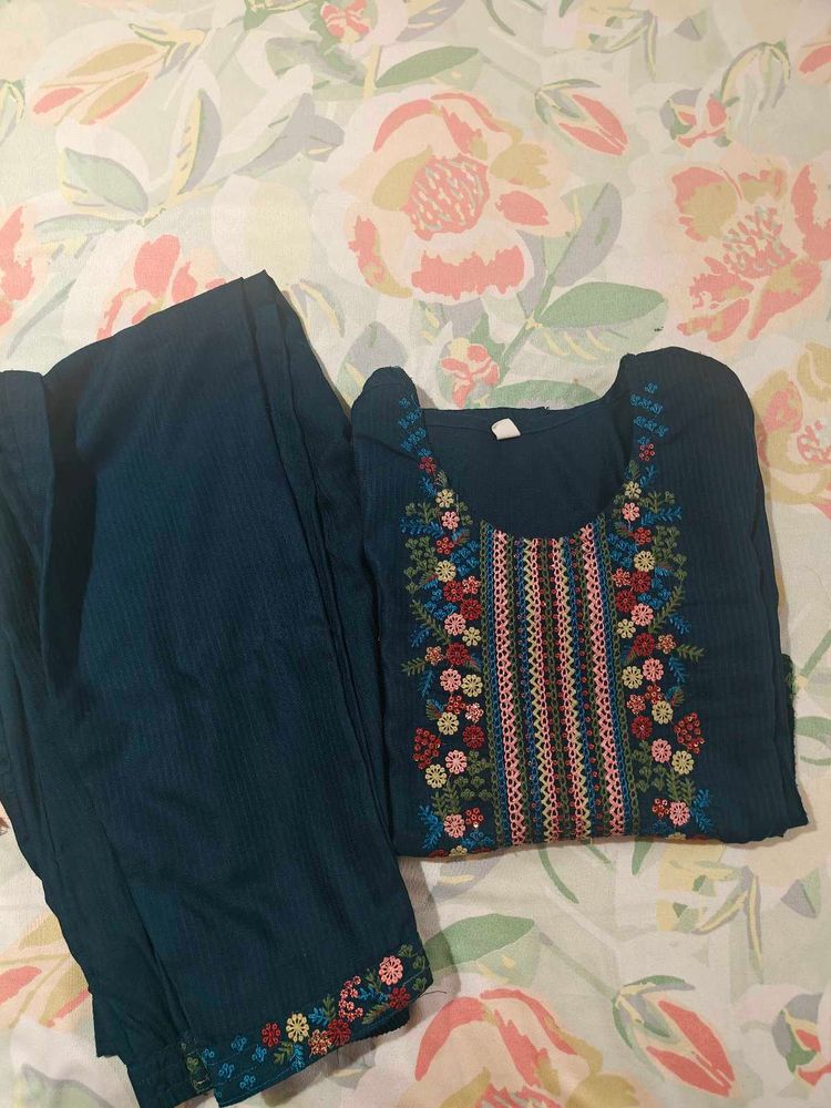 Beautiful Teal Kurta Set with Floral Embroidery
