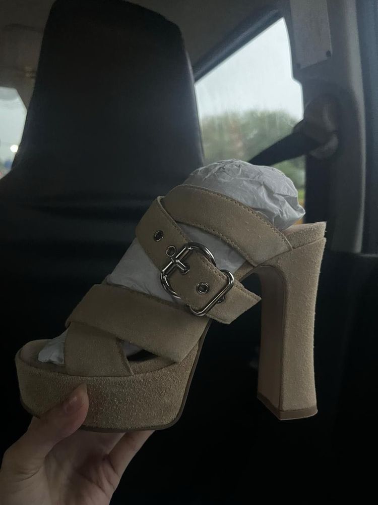 Bronx Platform Block Heels