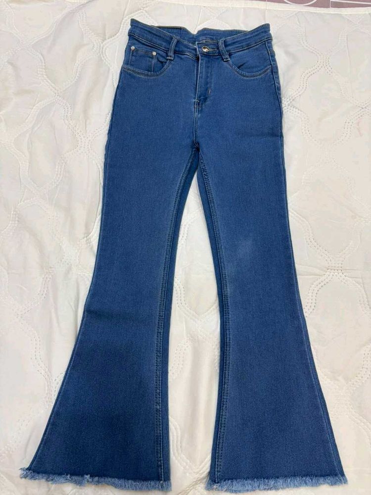Women's Blue Flared Denim Jeans