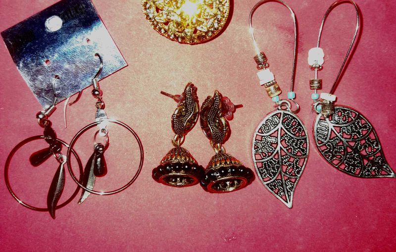 3 Pairs Of Earing