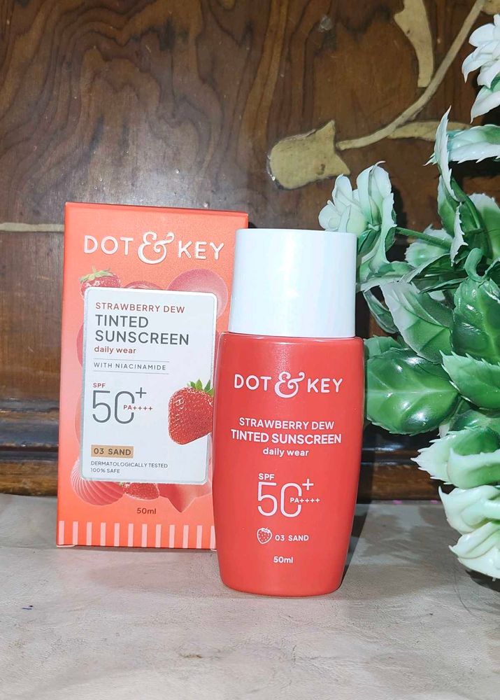 Dot &amp; Key Strawberry Dew Tinted Sunscreen SPF 50+