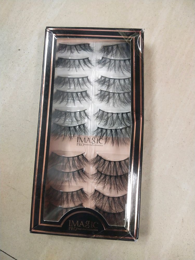 Eyelashes
