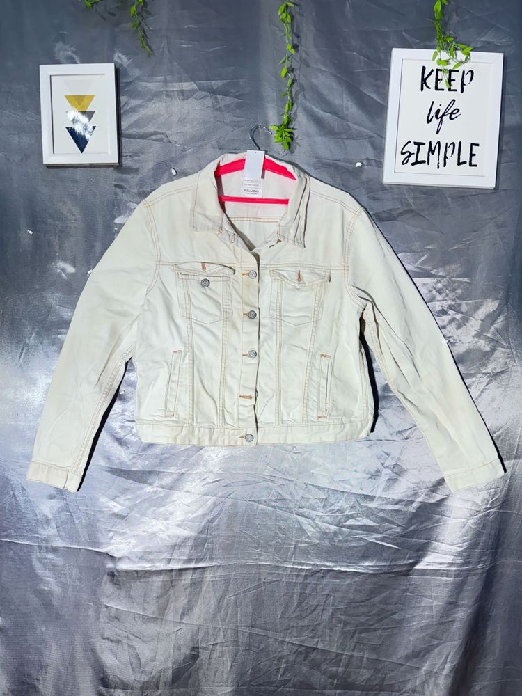 PULL&amp;BEAR Stylish Cream Denim Jacket