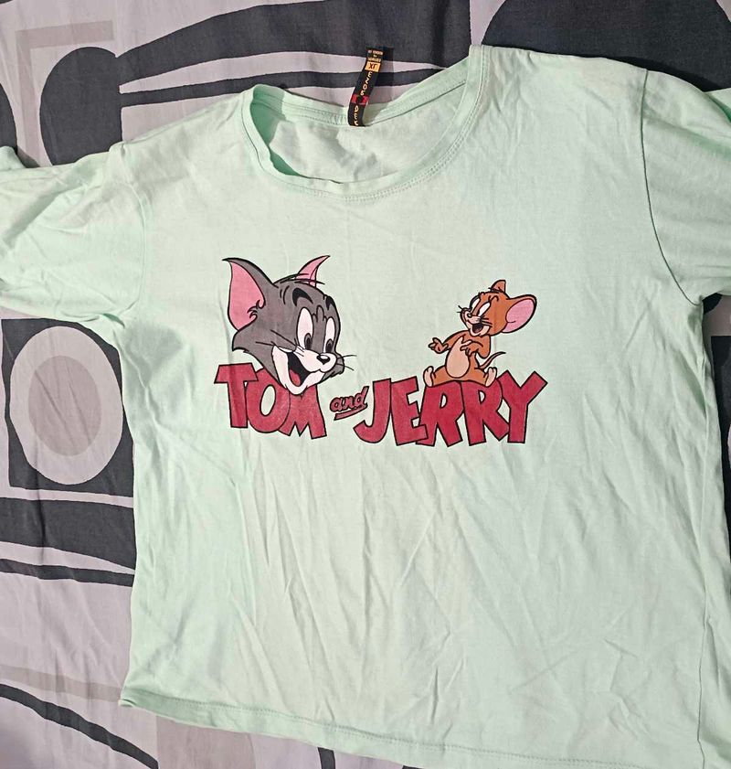 Tom &amp; Jerry Graphic T-Shirt
