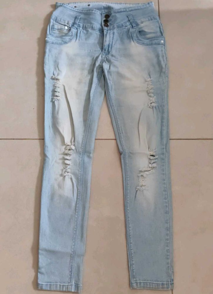 Light Wash Ripped Skinny Jeans