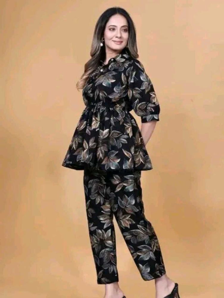Chic Leaf Print Kurta Set