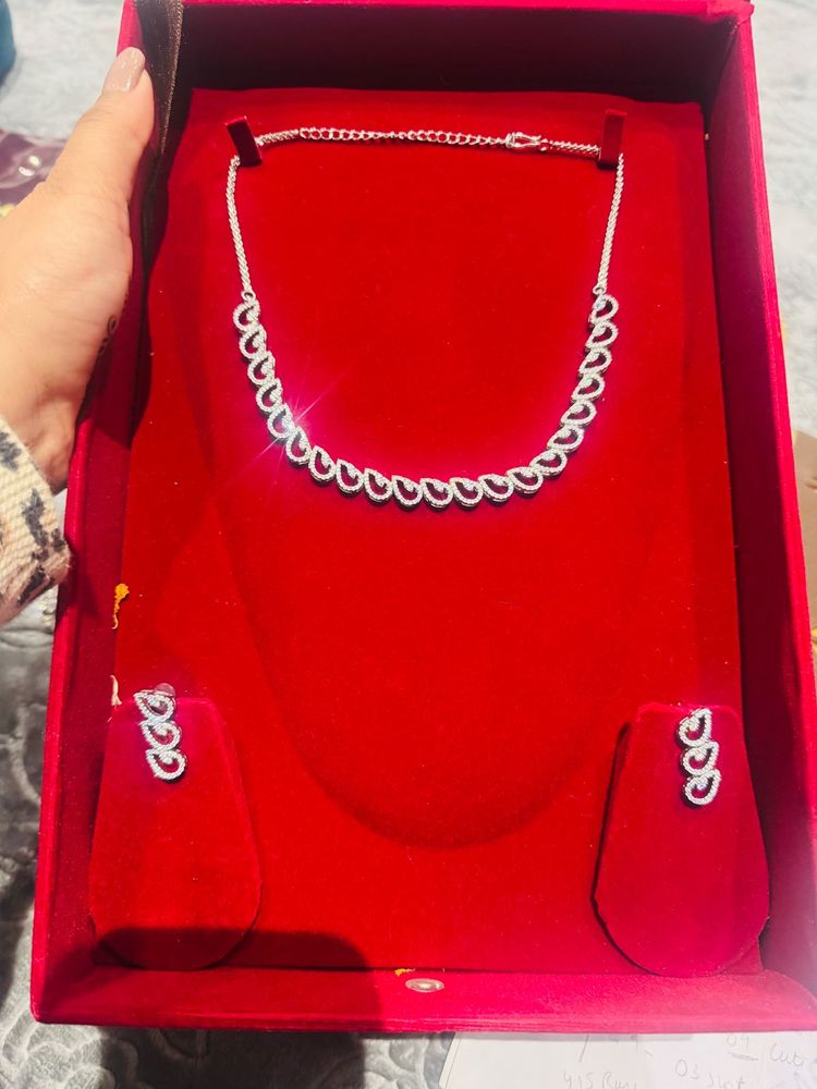 Elegant Necklace Set